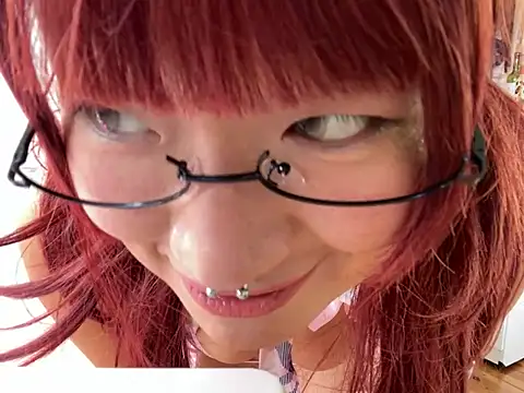 Snapshot of xxxYUKARIxxx chatting on July 31, 2026, 12:26 pm xxxYUKARIxxx online show from July 31, 2026, 12:26 pm