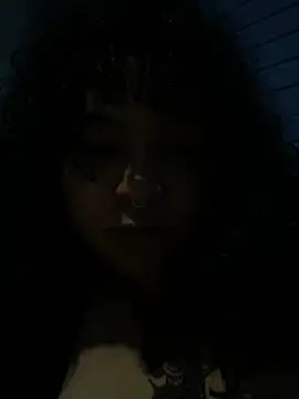Snapshot of Kimberliprivv chatting on March 28, 2026, 4:35 am Kimberliprivv online show from March 28, 2026, 4:35 am