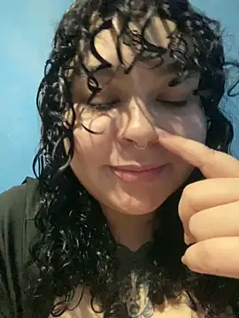 Snapshot of Kimberliprivv chatting on April 22, 2026, 10:49 pm Kimberliprivv online show from April 22, 2026, 10:49 pm