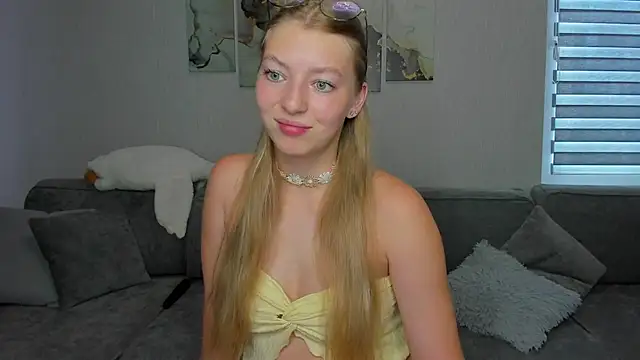 Drive-Crazy- online show from July 31, 2026, 5:51 am