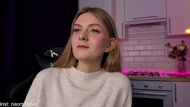 Snapshot of Naomi_Girly chatting on October 11, 2025, 3:02 pm Naomi Girly online show from October 11, 2025, 3:02 pm