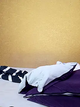 Liluboobs online show from March 18, 2026, 6:05 am