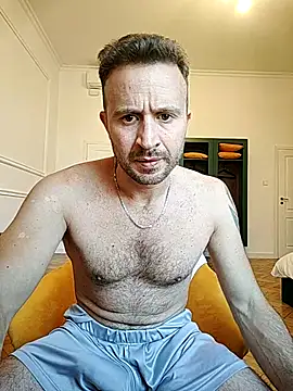 Snapshot of gilera250s chatting on October 2, 2025, 1:36 pm gilera250s online show from October 2, 2025, 1:36 pm