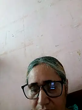 Snapshot of _candi chatting on December 1, 2025, 12:17 pm candi online show from December 1, 2025, 12:17 pm