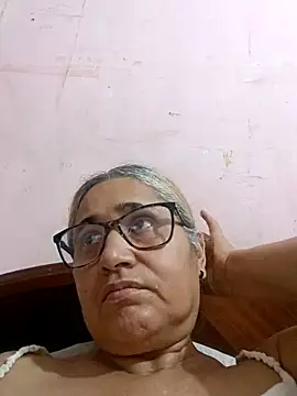 Snapshot of _candi chatting on October 26, 2025, 10:21 pm candi online show from October 26, 2025, 10:21 pm