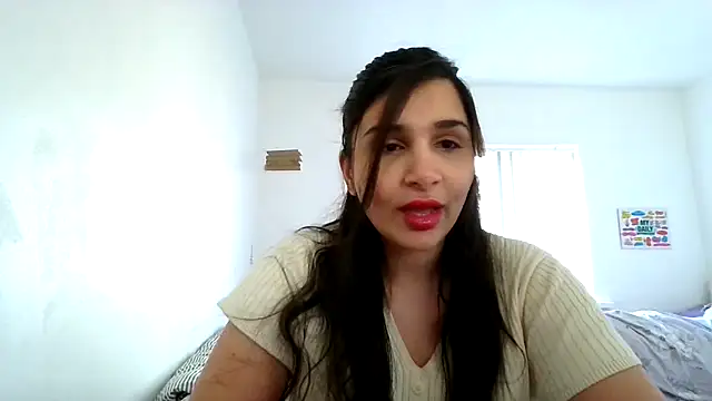 Snapshot of AfghanPrincess chatting on March 26, 2026, 8:34 am AfghanPrincess online show from March 26, 2026, 8:34 am