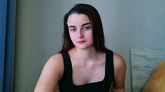 Snapshot of Miss_Arwen chatting on June 3, 2026, 10:49 am Miss Arwen online show from June 3, 2026, 10:49 am