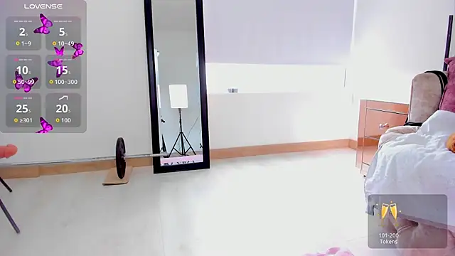 quimeralady online show from September 24, 2025, 7:20 pm