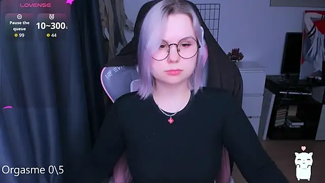 miray kuriyama123 online show from April 3, 2026, 6:14 pm