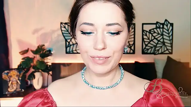 MissBeverlyMills online show from March 5, 2025, 9:16 am