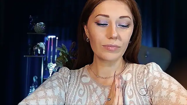 MissBeverlyMills online show from April 14, 2026, 4:23 pm