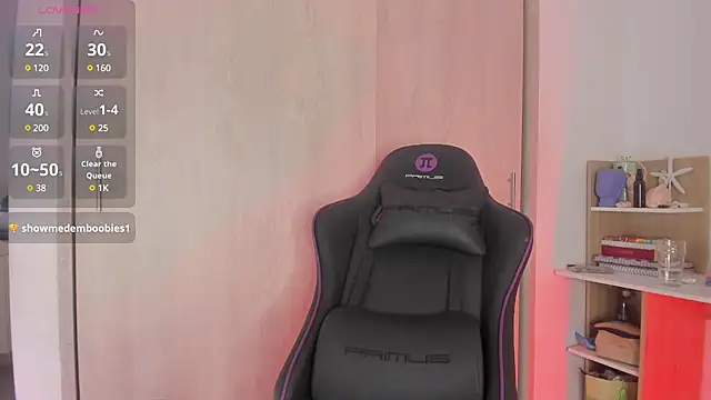 Snapshot of Melina_Ferrer1 chatting on January 20, 2025, 5:59 pm Melina Ferrer1 online show from January 20, 2025, 5:59 pm