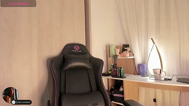 Snapshot of Melina_Ferrer1 chatting on December 3, 2025, 12:26 pm Melina Ferrer1 online show from December 3, 2025, 12:26 pm