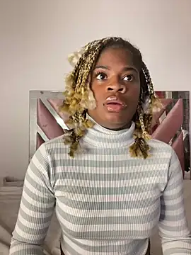 Snapshot of Tamara_Lubezkii chatting on February 21, 2025, 10:04 pm Tamara Lubezkii online show from February 21, 2025, 10:04 pm