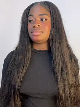 Snapshot of Tamara_Lubezkii chatting on March 10, 2025, 2:50 am Tamara Lubezkii online show from March 10, 2025, 2:50 am