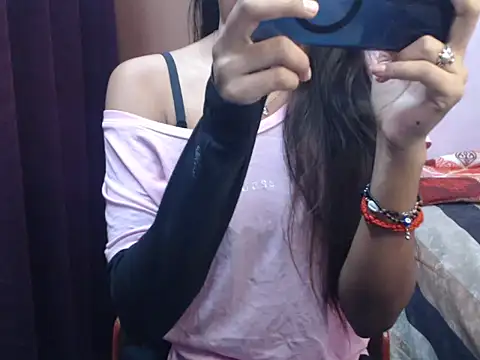 Snapshot of Angel_kiyara chatting on December 1, 2025, 6:31 pm Angel kiyara online show from December 1, 2025, 6:31 pm