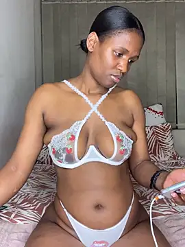 Kinkyy  online show from September 19, 2025, 5:28 pm