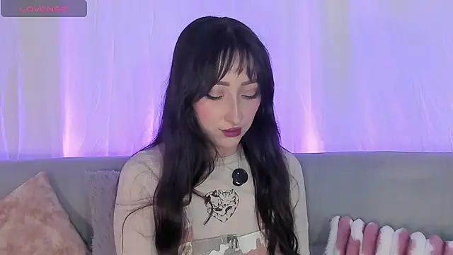Snapshot of v1cky_ chatting on July 6, 2026, 11:40 pm v1cky online show from July 6, 2026, 11:40 pm