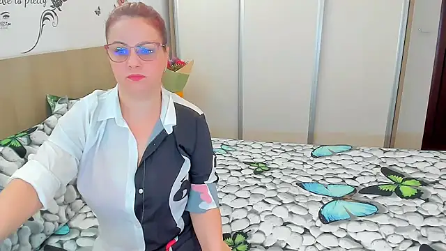 Adelamilfsex online show from March 10, 2026, 6:12 pm