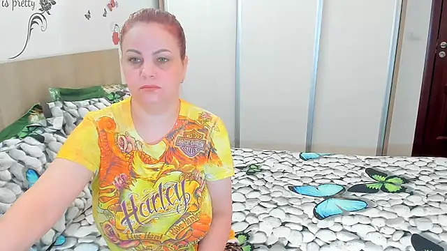 Adelamilfsex online show from April 19, 2026, 1:01 pm