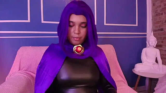 Snapshot of Emmapark_ chatting on November 2, 2025, 2:05 am Emmapark online show from November 2, 2025, 2:05 am