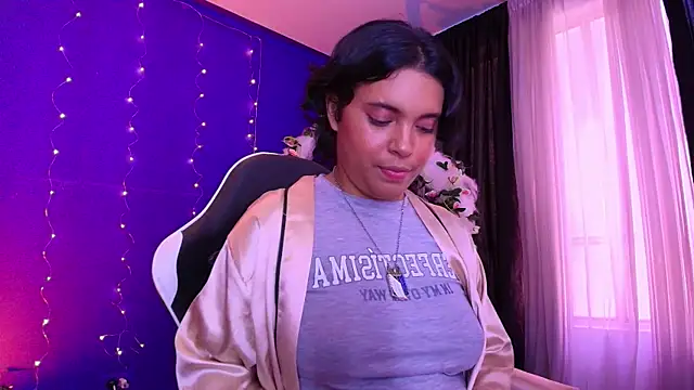 Snapshot of Emmapark_ chatting on January 9, 2026, 7:10 pm Emmapark online show from January 9, 2026, 7:10 pm