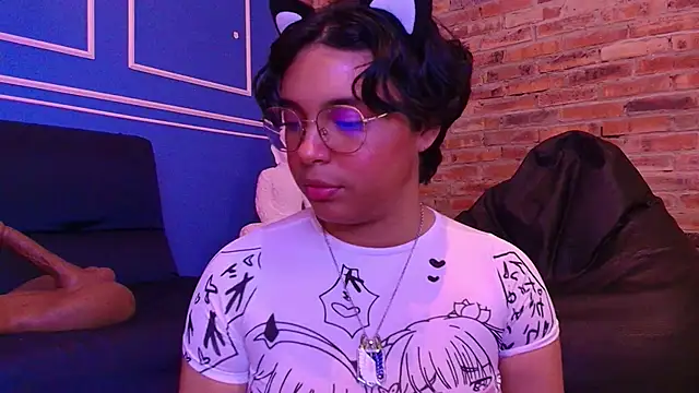 Snapshot of Emmapark_ chatting on November 27, 2025, 7:14 pm Emmapark online show from November 27, 2025, 7:14 pm