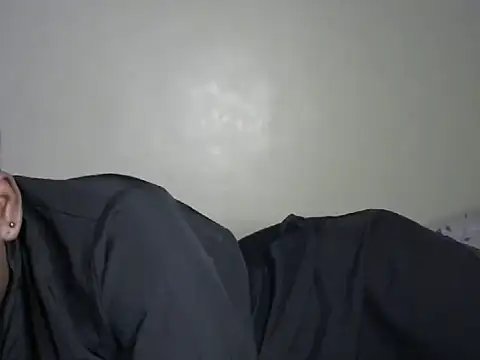 Novah  online show from November 14, 2025, 10:57 pm