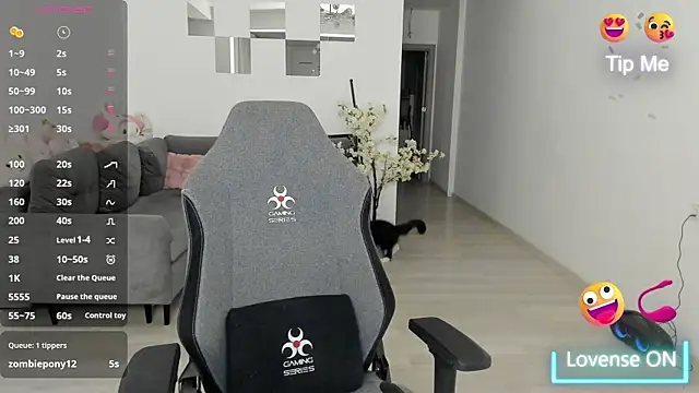 LovelyBianca online show from February 14, 2026, 12:00 am