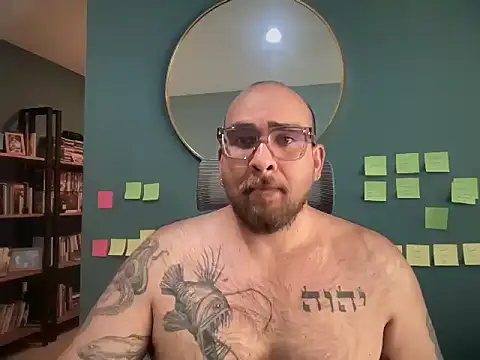 Snapshot of mexa_bear chatting on December 2, 2025, 8:21 pm mexa bear online show from December 2, 2025, 8:21 pm