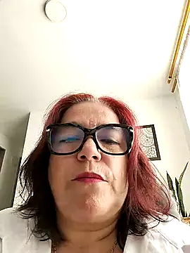 Snapshot of MARIANMILLS__ chatting on March 2, 2025, 1:31 pm MARIANMILLS   online show from March 2, 2025, 1:31 pm