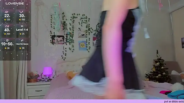 Snapshot of Neko_kitsune1 chatting on January 13, 2025, 1:06 pm Neko kitsune1 online show from January 13, 2025, 1:06 pm