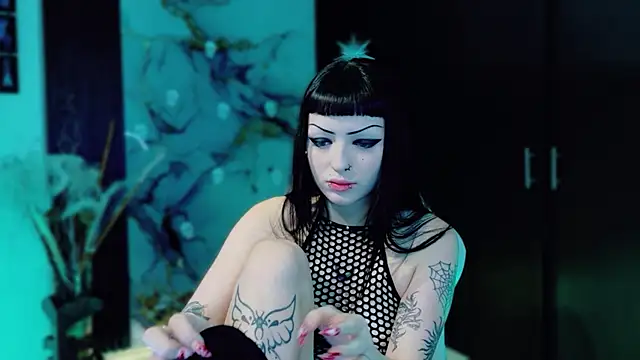 Madison Jackson online show from November 26, 2025, 9:59 pm