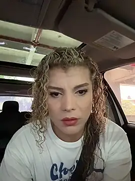 Snapshot of Georgiafox chatting on November 24, 2025, 3:12 pm Georgiafox online show from November 24, 2025, 3:12 pm