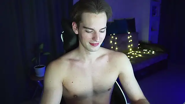 Snapshot of Litmate chatting on December 18, 2025, 2:05 am Litmate online show from December 18, 2025, 2:05 am