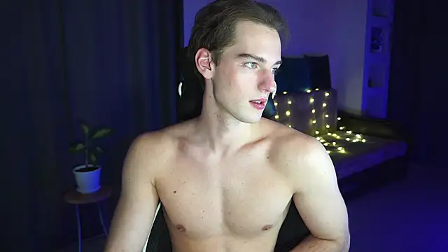 Litmate online show from November 12, 2025, 11:08 pm