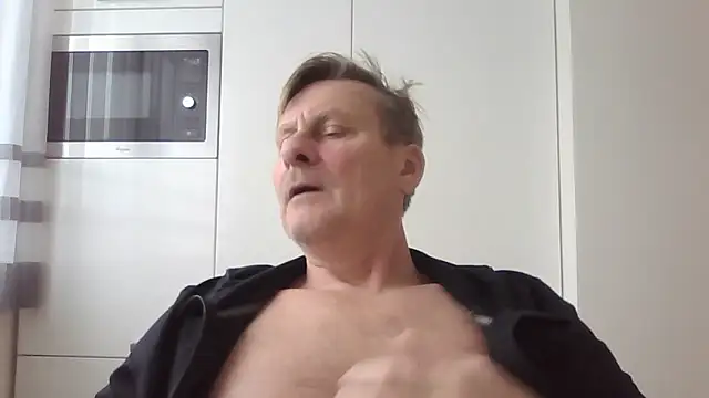 johnnym1 online show from January 13, 2026, 1:15 pm