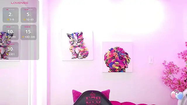 Snapshot of Miss_dolly_ chatting on October 10, 2025, 12:28 pm Miss dolly  online show from October 10, 2025, 12:28 pm