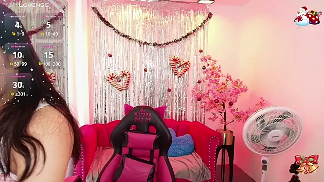 Miss dolly  online show from December 22, 2025, 12:27 pm