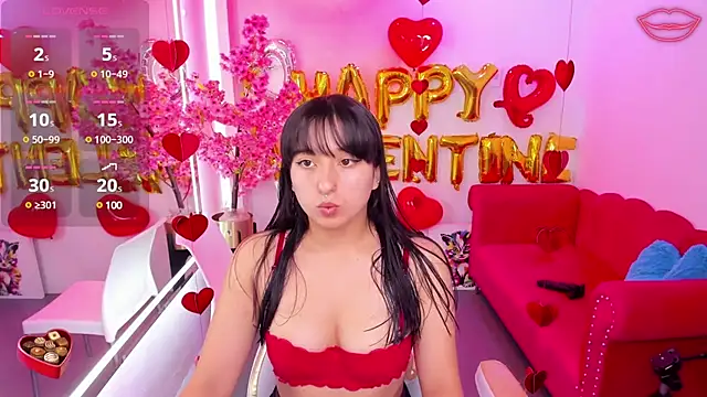 Snapshot of Miss_dolly_ chatting on February 14, 2025, 11:31 am Miss dolly  online show from February 14, 2025, 11:31 am