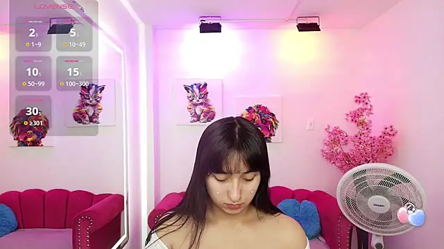 Snapshot of Miss_dolly_ chatting on September 15, 2025, 1:00 pm Miss dolly  online show from September 15, 2025, 1:00 pm