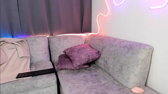 Victoria se online show from March 13, 2025, 6:37 am