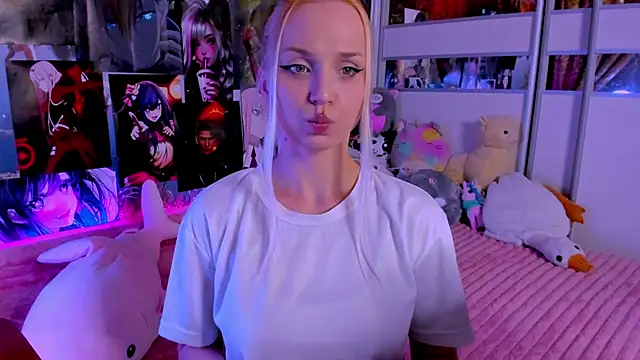 Cute  Pony online show from June 25, 2026, 9:53 pm