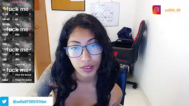 Snapshot of sofia_rosse4 chatting on June 25, 2026, 11:43 pm sofia rosse4 online show from June 25, 2026, 11:43 pm