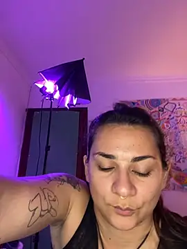 Snapshot of Amarantha_666 chatting on November 17, 2025, 9:30 pm Amarantha 666 online show from November 17, 2025, 9:30 pm