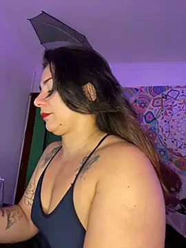 Snapshot of Amarantha_666 chatting on November 14, 2025, 9:29 pm Amarantha 666 online show from November 14, 2025, 9:29 pm