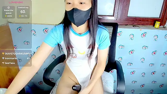 Snapshot of __Saphia__ chatting on November 11, 2025, 4:51 am Saphia online show from November 11, 2025, 4:51 am