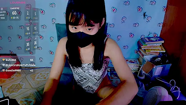 Snapshot of __Saphia__ chatting on March 3, 2025, 12:34 am Saphia online show from March 3, 2025, 12:34 am