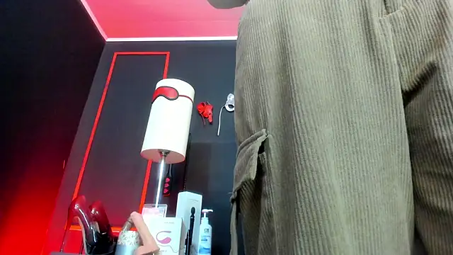 CharlotteScotte online show from December 20, 2025, 12:19 pm