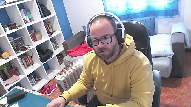 Snapshot of ravingr4d4 chatting on November 27, 2025, 12:16 pm ravingr4d4 online show from November 27, 2025, 12:16 pm